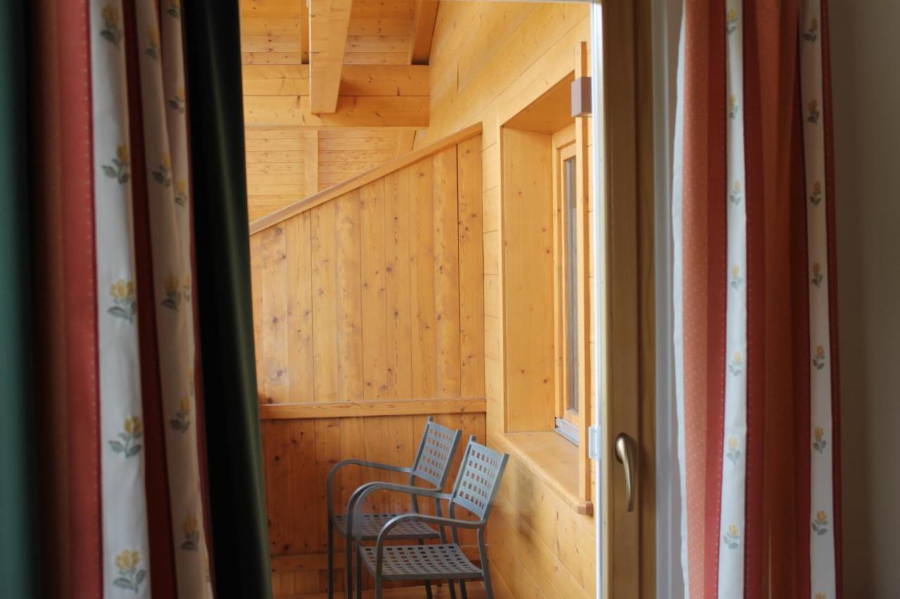 Hotel Landgasthof Laerchenwald คอลเลปิเอตรา ภายนอก รูปภาพ